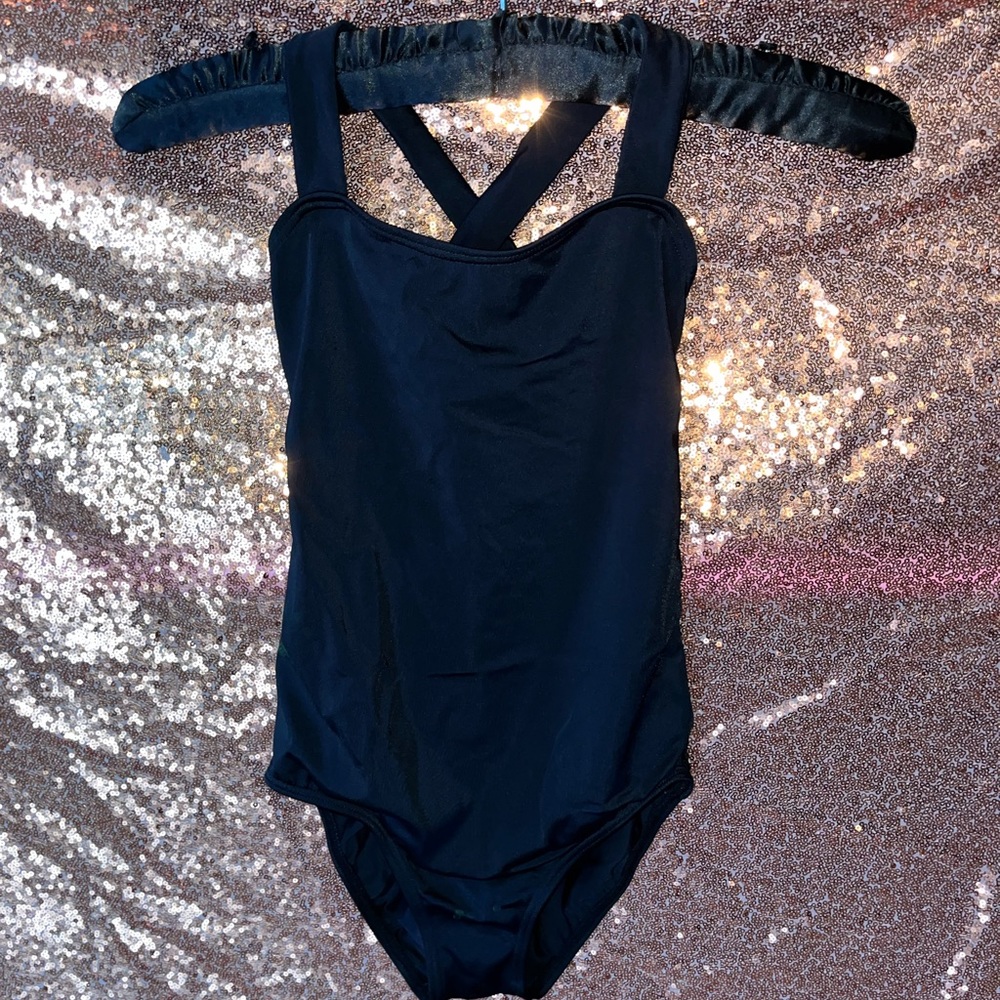 GENTLY USED - BALERA - BLACK DANCE LEOTARD - SIZE: MEDIUM CHILD